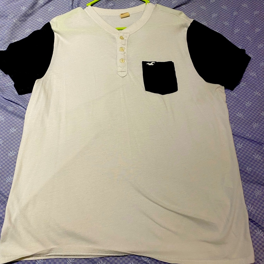 Hollister White & Gray T-shirt